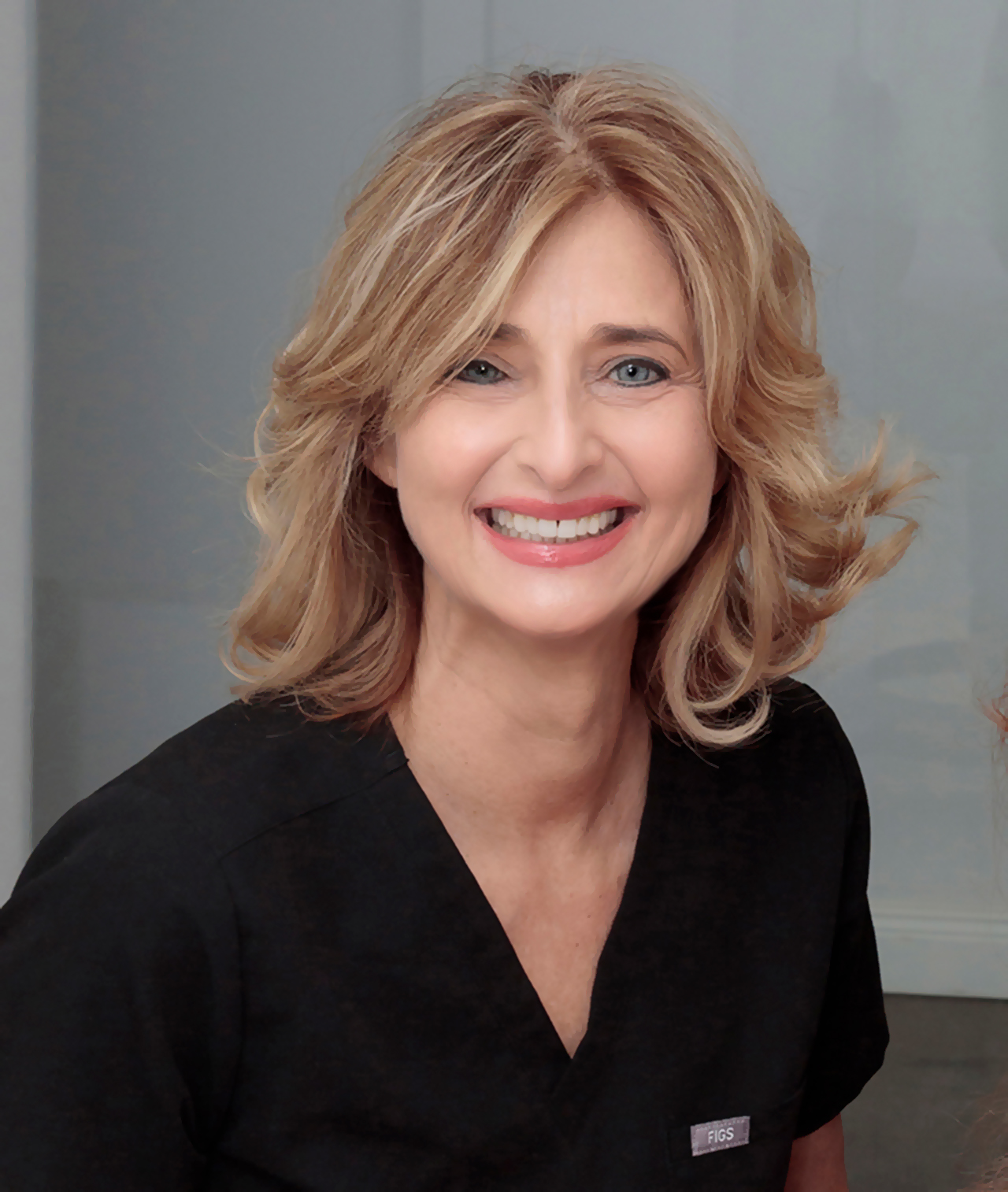 Dr. Kávássy Beáta